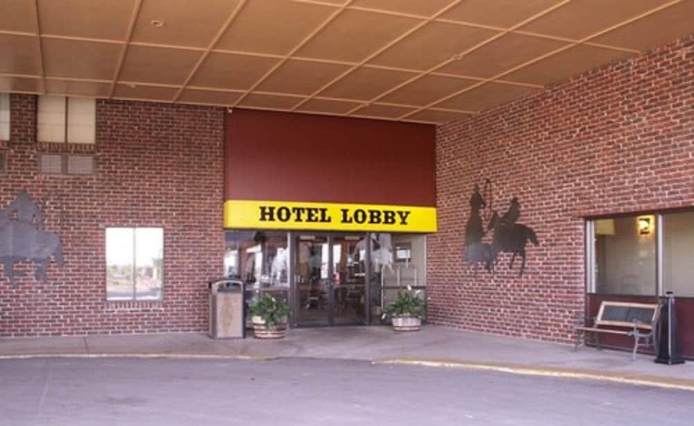 Dodge House Hotel Dodge City Exterior photo